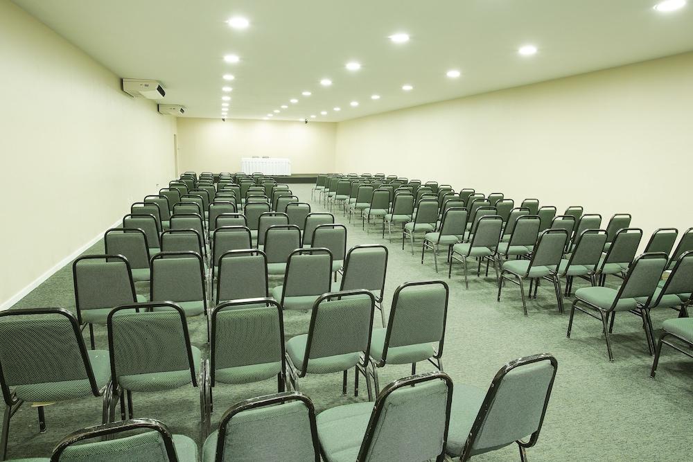 Hotel Rede Andrade Barra